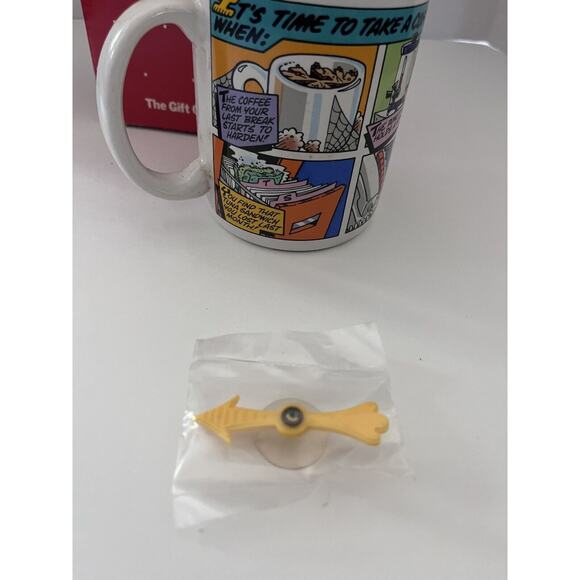 THE 9 TO 5 GAME Avon Mug With Napkin Gift Collection Funny White Elephant - Picture 10 of 13